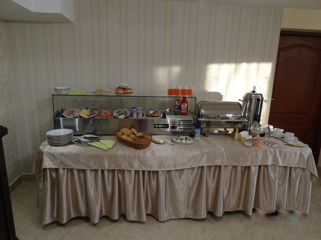 Hotelik Pod Lwami Malaszewicze Duze Екстериор снимка